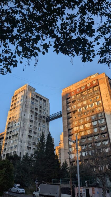 e233d826-87b0-45d3-9093-60e199ab399e (1)